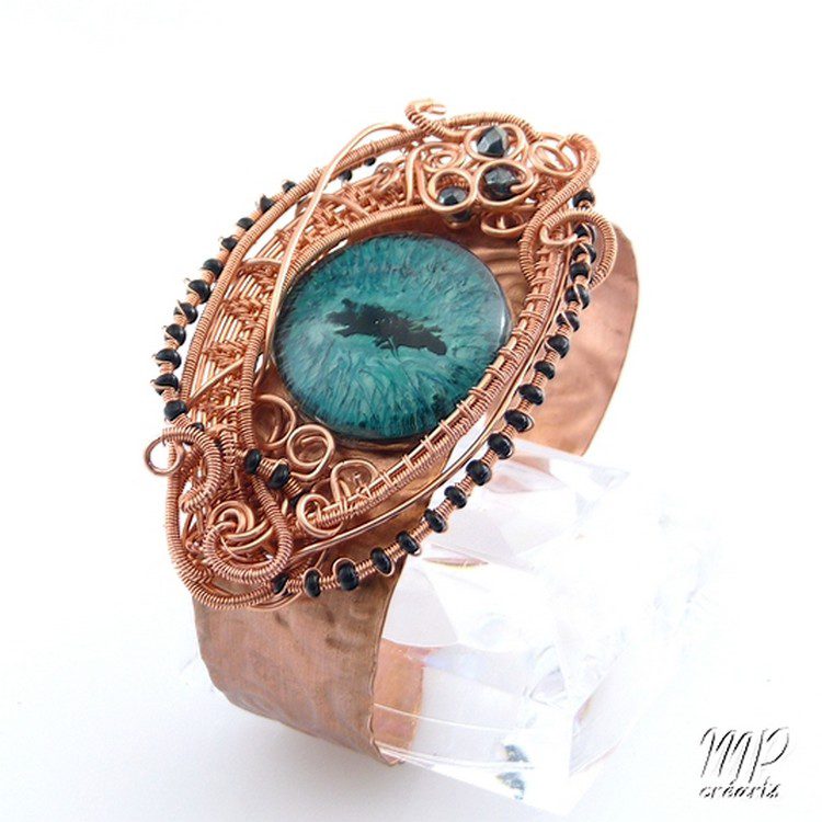 Bracelet manchette oeil de dragon Wawel - cuivre naturel – Image 4