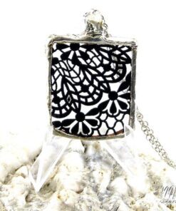 Pendentif Stasya - filigrane noir sous verre – Image 3