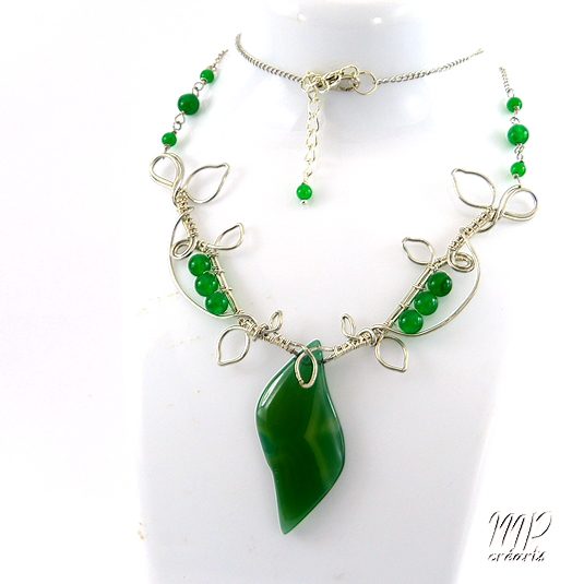 Collier Lammas - wire wrapping avec jade et agate