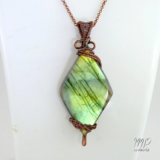 Pendentif Laudine - labradorite tissé avec fil de cuivre – Image 6