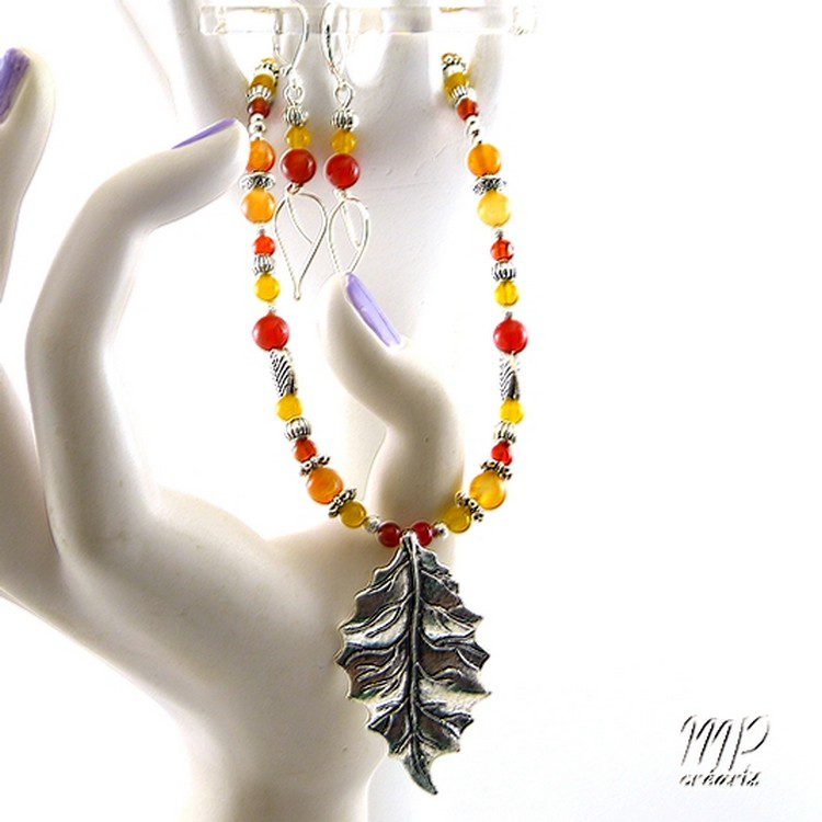Parure Carmel - collier avec boucles d'oreille - perles en agate – Image 4