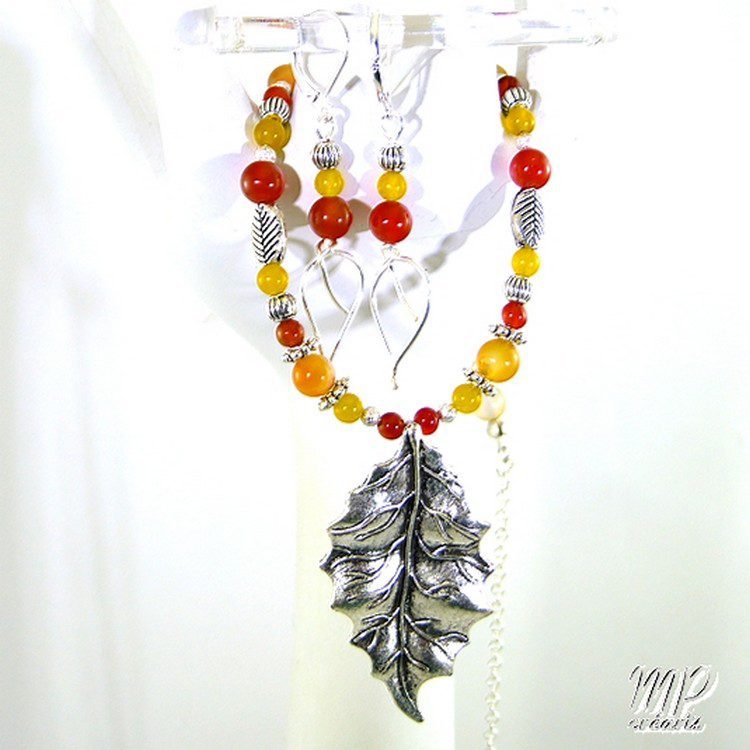 Parure Carmel - collier avec boucles d'oreille - perles en agate – Image 3