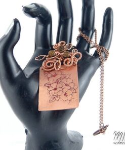 Pendentif Daisy - cuivre naturel gravé et wire wrapped – Image 4