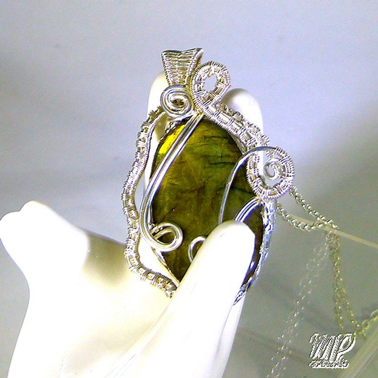 Pendentif Meiga - wire wrapped labradorite – Image 2