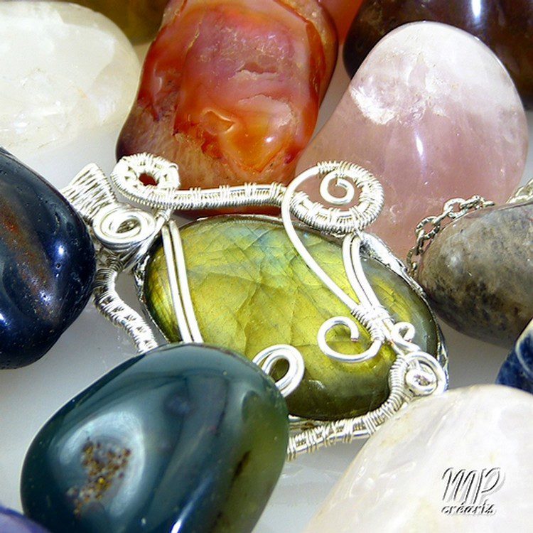 Pendentif Meiga - wire wrapped labradorite – Image 4