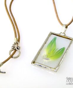 Pendentif Aratinga - plumes sous verre – Image 4