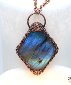 Pendentif Eyvor - labradorite plaqué cuivre – Image 5