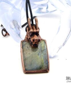 pendentif dragon belserion labradorite
