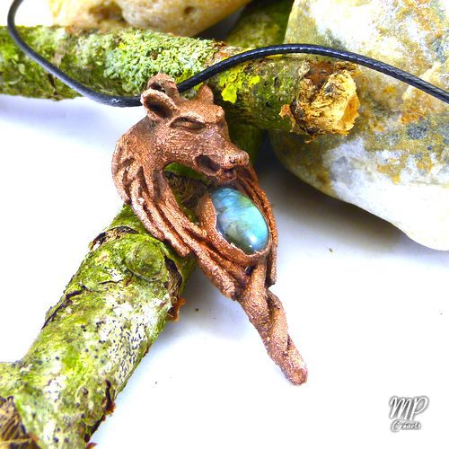 Pendentif Akela - labradorite et loup en cuivre – Image 3