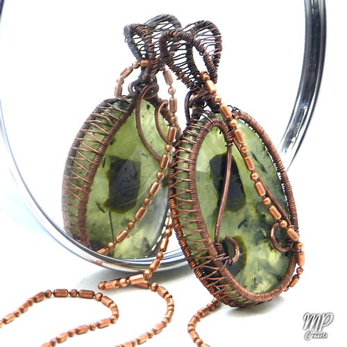 Pendentif Balda - préhnite wire-wrapped – Image 6