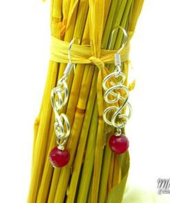 Boucles d'oreille Cardinal - wire wrapped grenat – Image 2
