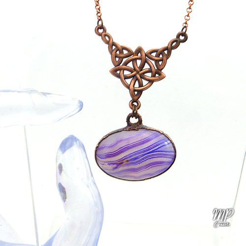 collier hawe noeud celte jaspe