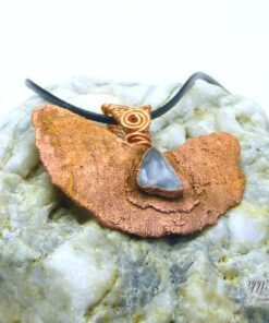 Pendentif Daithe - feuille de ginkgo biloba cuivré et Diamant Herkimer – Image 5