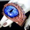 Bracelet manchette oeil de dragon oarf en cuivre