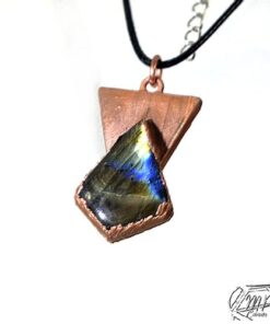 pendentif jeyne avec labradorite