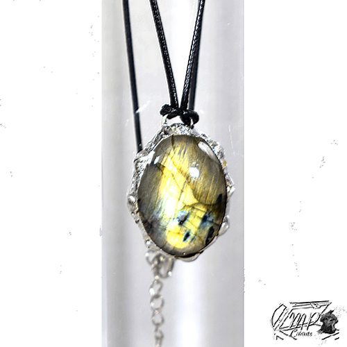 Réservé : Pendentif Zora - labradorite sertie étain – Image 3