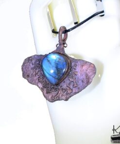 pendentif eliazim avec sa labradorite