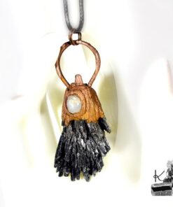 pendentif balai de sorciere alessa en cyanite et peristerite