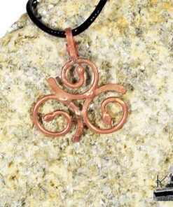 Pendentif Moen - triskell en cuivre – Image 6