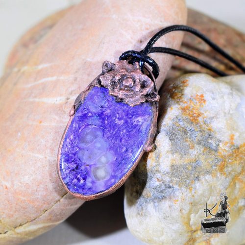 Pendentif Rosas - cuivre et charoite*** – Image 7