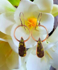 Boucles d'oreille Cedriel - cuivre et epidote verte – Image 10