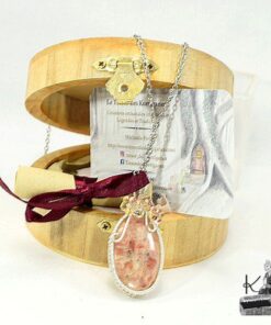 Tresor-Box Hanaé avec pendentif en pierre de soleil