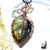 pendentif feuille abey en labradorite