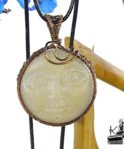 Pendentif diane en cuivre et resine