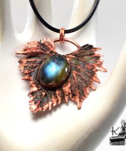pendentif neilina en cuivre et labradorite