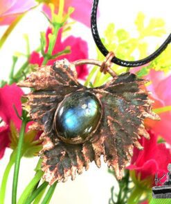 Pendentif Neilina- feuille de vigne cuivrée et labradorite – Image 8