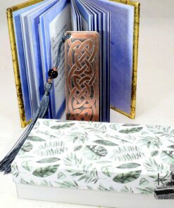 boite cadeau feuilles vertes pour marque pages