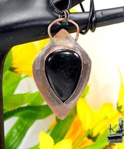 Réservé : Pendentif Maura - tourmaline noire et cuivre – Image 3