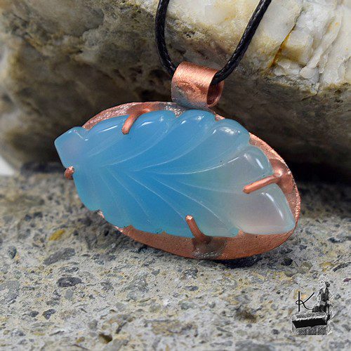 Réservé : Pendentif Hoela - cuivre et calcedoine bleue – Image 5