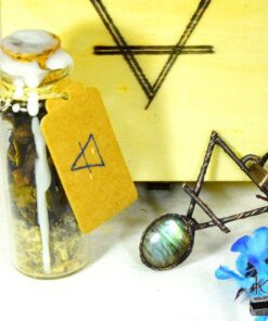 Tresor box Terre avec pendentif et spell jar dédiée