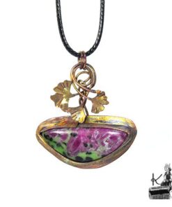 Pendentif en rubis zoisite Sandia