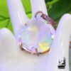 Pendentif en quartz mystique Leotie