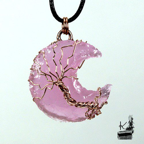 Pendentif Eloha avec demie lune en quartz rose