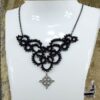 Collier gothique Gehenna en dentelle frivolité