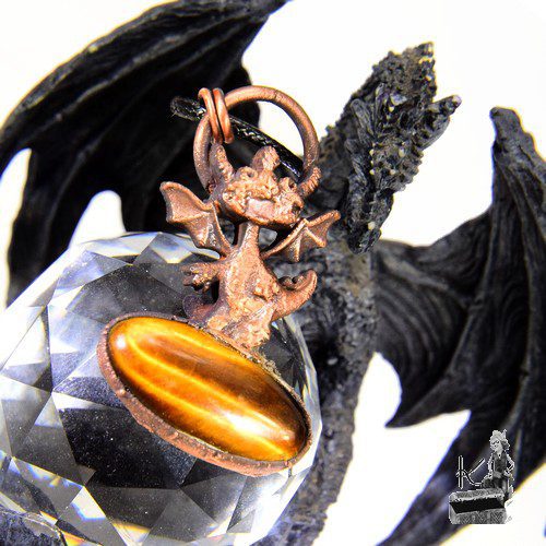 Pendentif Bendos – dragounet sur oeil de tigre – Image 3