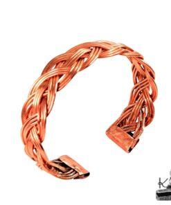 Bracelet jonc artisanal Hilde en cuivre naturel tressé de 15 brins, création unique du Trésor des Korriganes.