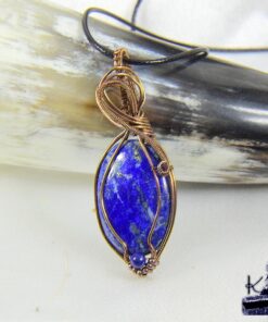 Alternative view of Pendentif Telia - lapis lazuli cuivre wire wrapped