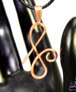 Alternative view of Pendentif Zibu "Komida" ( liberté ) en cuivre naturel