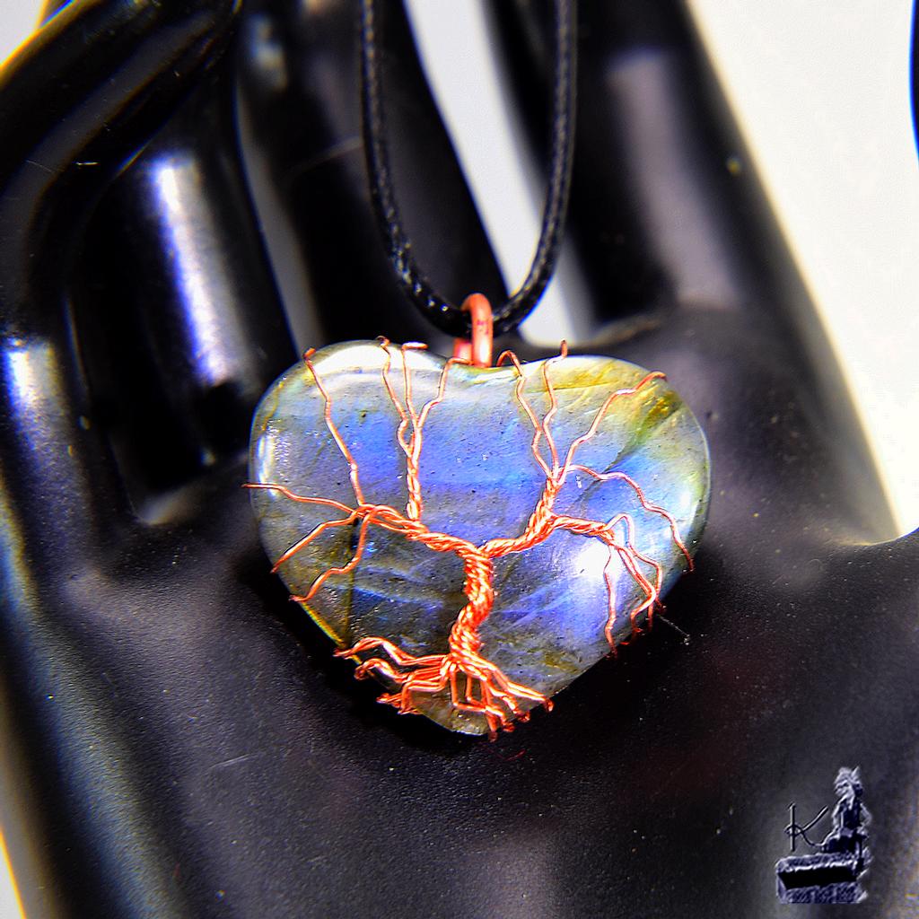 Pendentif Heilyn - coeur en labradorite et arbre de vie – Image 5