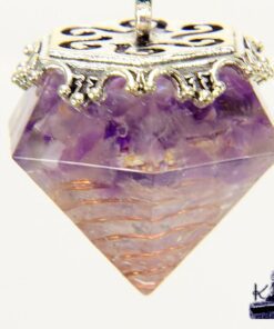 Alternative view of Pendule orgonite en résine et améthyste - arbre de vie