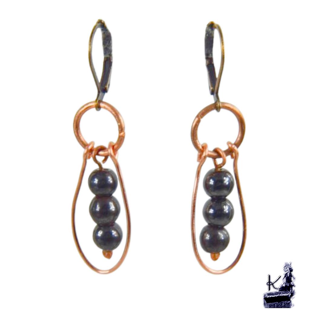 Boucles d'oreille Lusia en cuivre et hématite aimantée