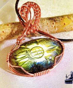 Pendentif Emyra - labradorite gravé
