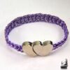 Bracelet artisanal Sayer tressé à la main en fils de cuivre violet profond avec un fermoir mousqueton en argent.