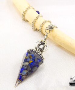 Alternative view of Pendule orgonite en résine et lapis lazuli
