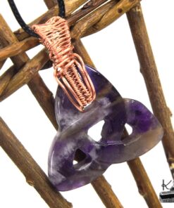 Alternative view of Triquetra en améthyste wire wrapped