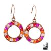 Boucles d'oreilles artisanales Denesa en cuivre naturel avec cristaux tchèques colorés, design féerique.